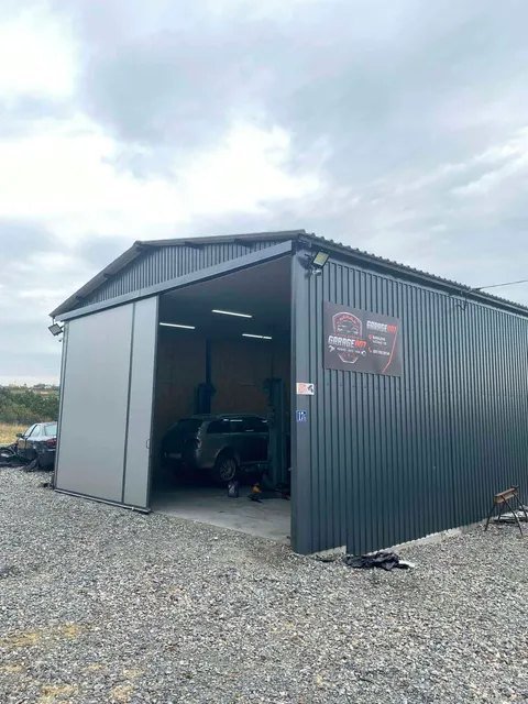 Radovi i vozila u Garage 007 auto servisu